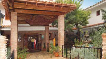 Entrada de la propiedad