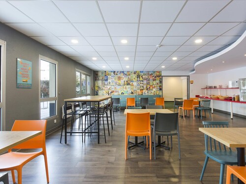 hotelF1 Igny Massy TGV