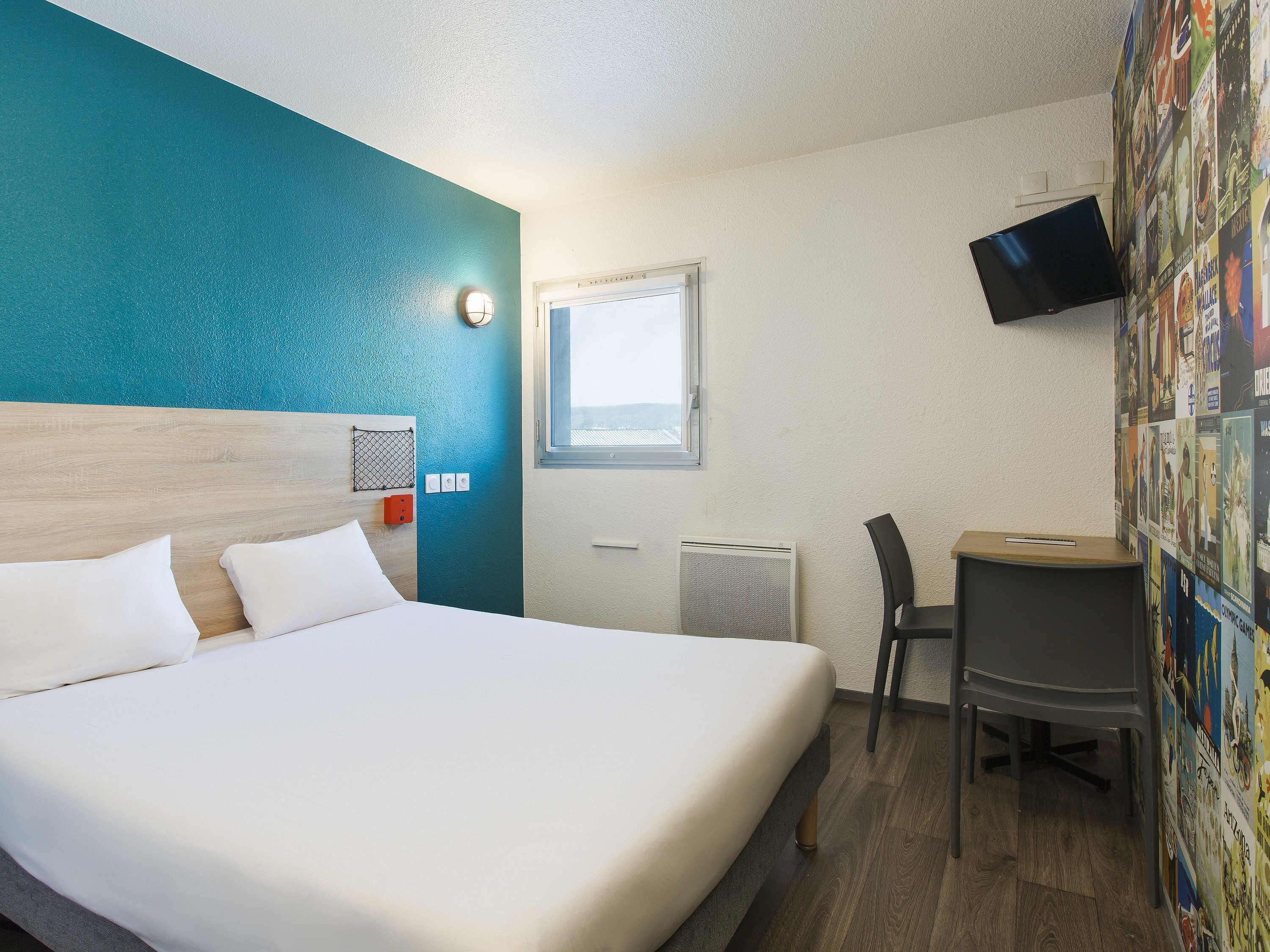 Zimmer, 1 Doppelbett, eigenes Bad (Cabrio)