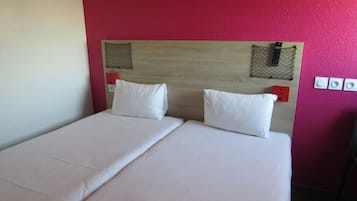 Room, 1 Double Bed, Private Bathroom (Cabrio/Side Car) | Desk, blackout drapes, soundproofing, free WiFi