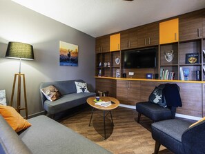Bar (on property) - Ibis Styles Gien (Gien)