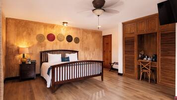 Superior Room, 1 King Bed with Sofa bed, Balcony | Egyptian cotton sheets, premium bedding, in-room safe, desk