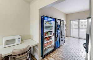 Lobby - Extended Stay America Select Suites - Odessa (Odessa)