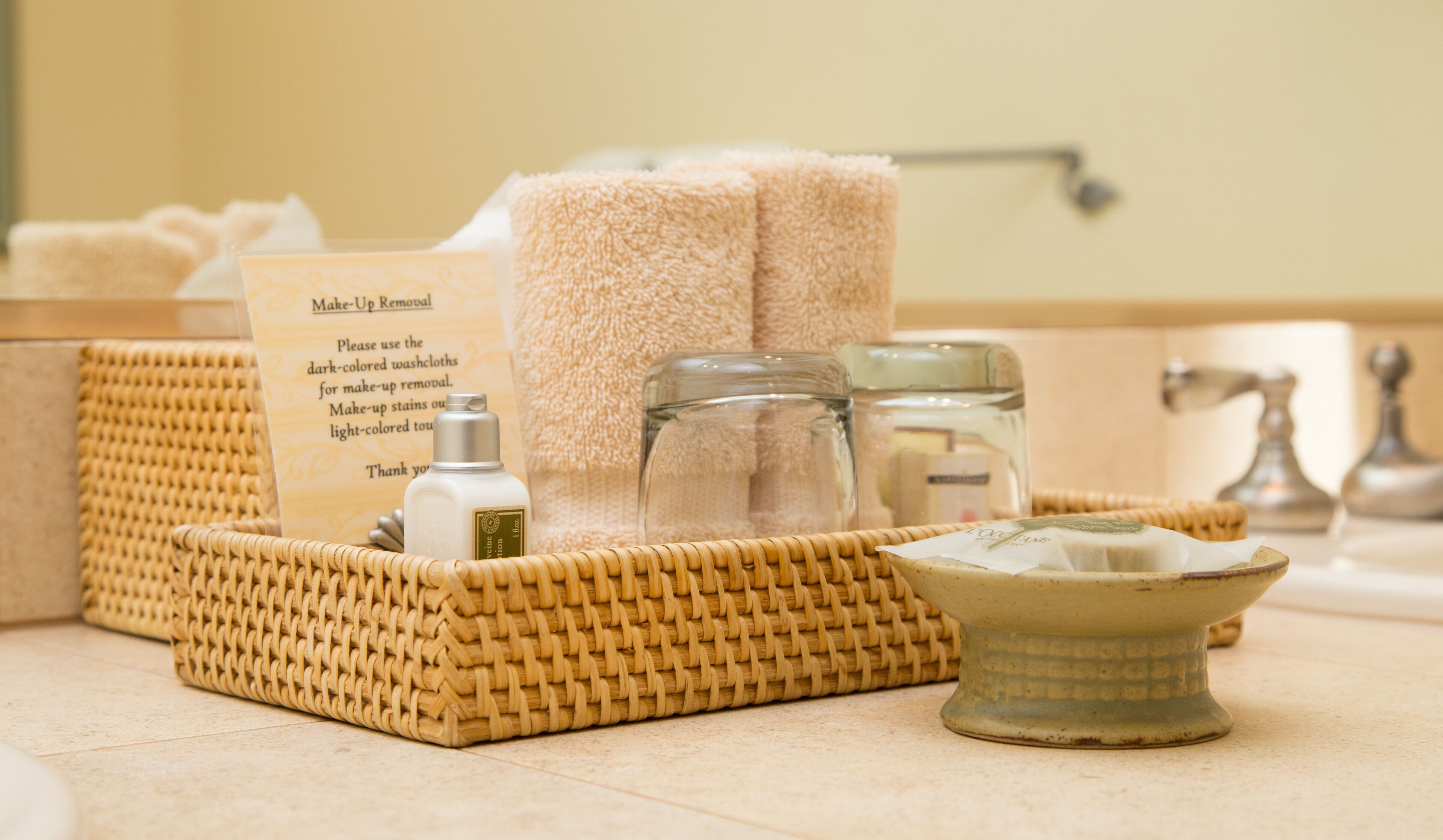 separate bathtub and shower, jetted bath, free toiletries, bathrobes