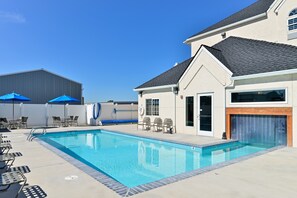 Piscine intérieure