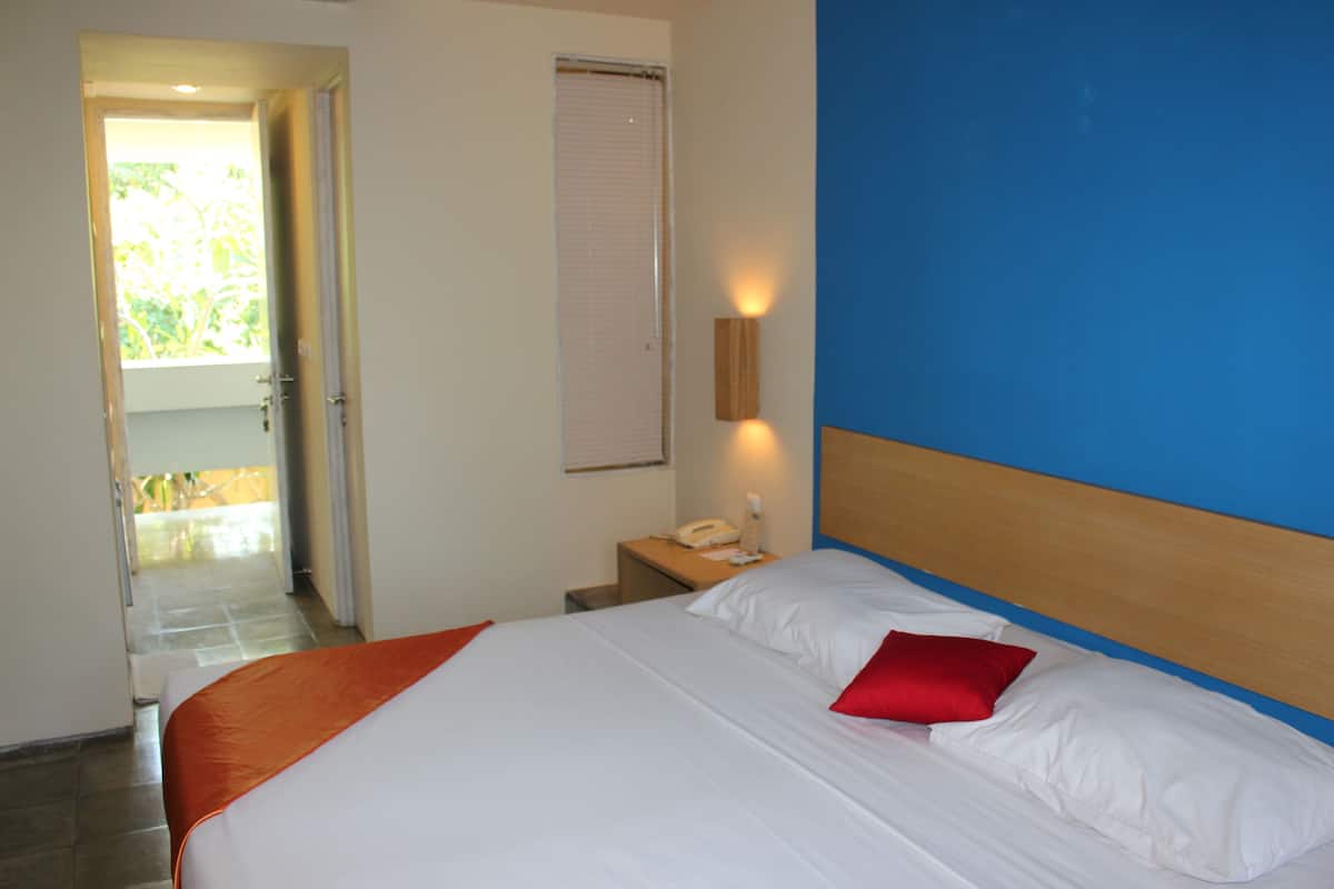 Literie de qualité, lit avec matelas à plateau-coussin, coffre-fort