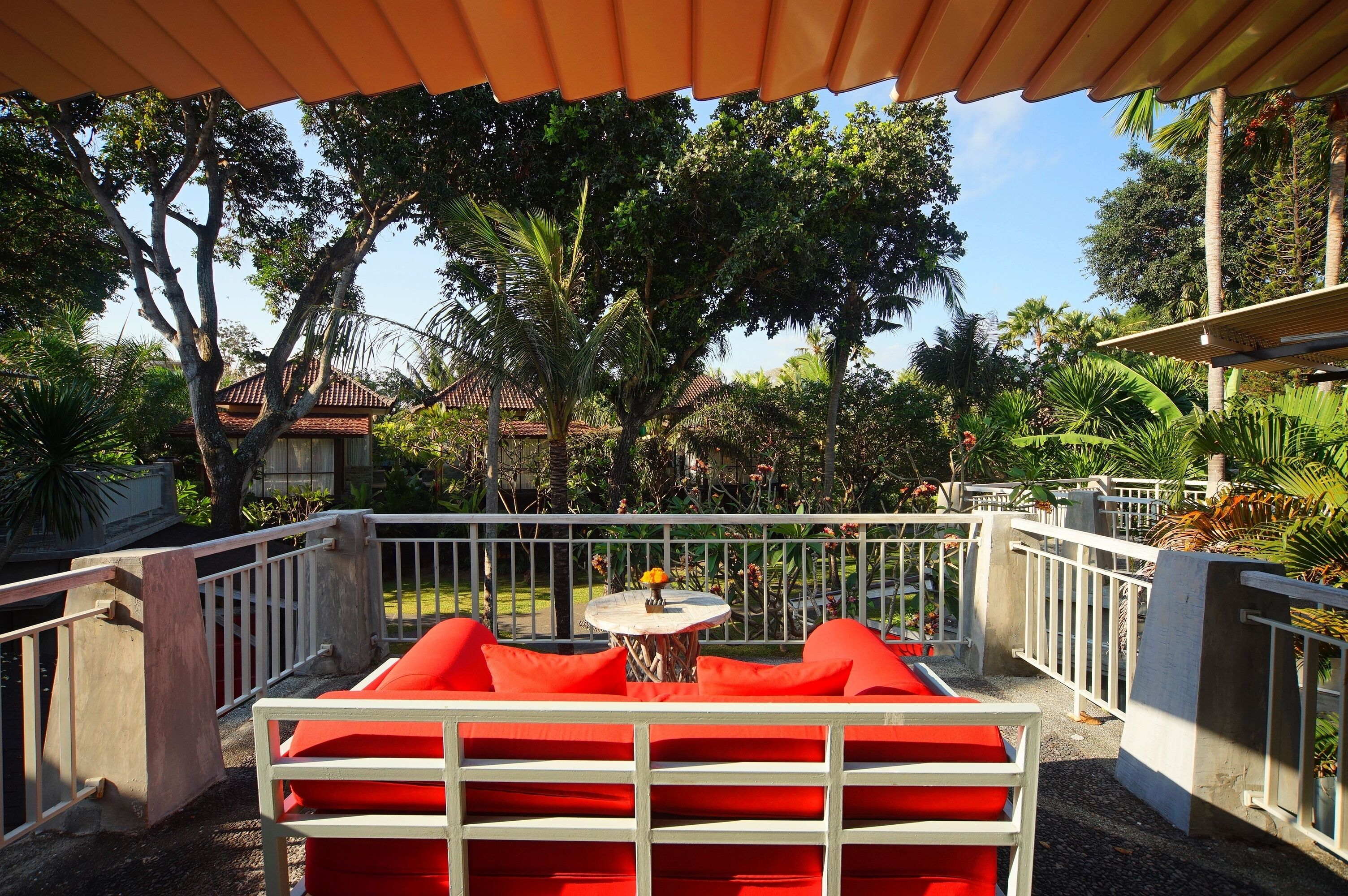 bungalow | premium bedding, minibar, in-room safe, desk