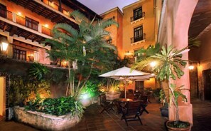 Front of property - Boutique Hotel Palacio (Santo Domingo)