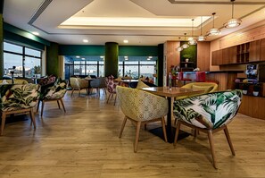 Snack bar - Phoenicia Tower Hotel (Manama)