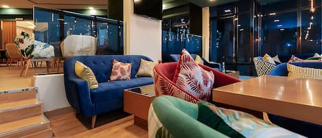 3 restauranter, frokost serveres