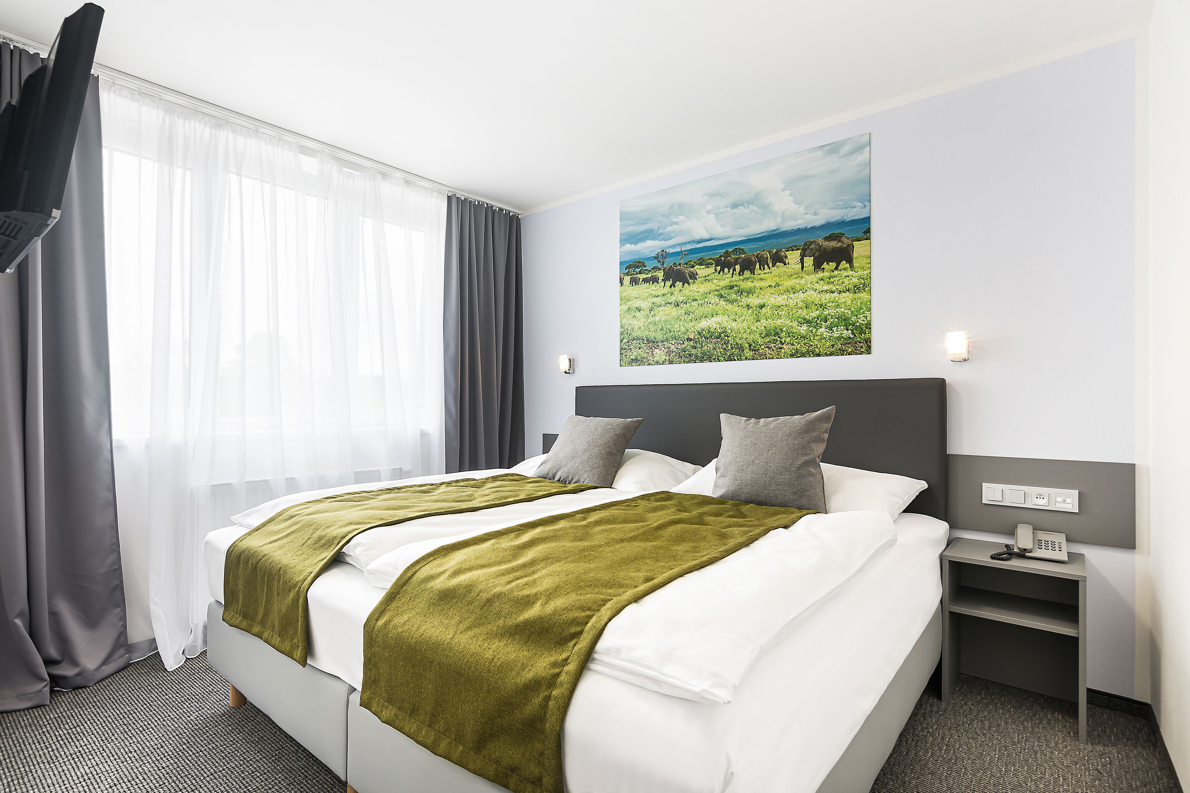 家庭套房, 2 间卧室 (Plus) | 办公桌、笔记本电脑工作区、遮光窗帘、隔音