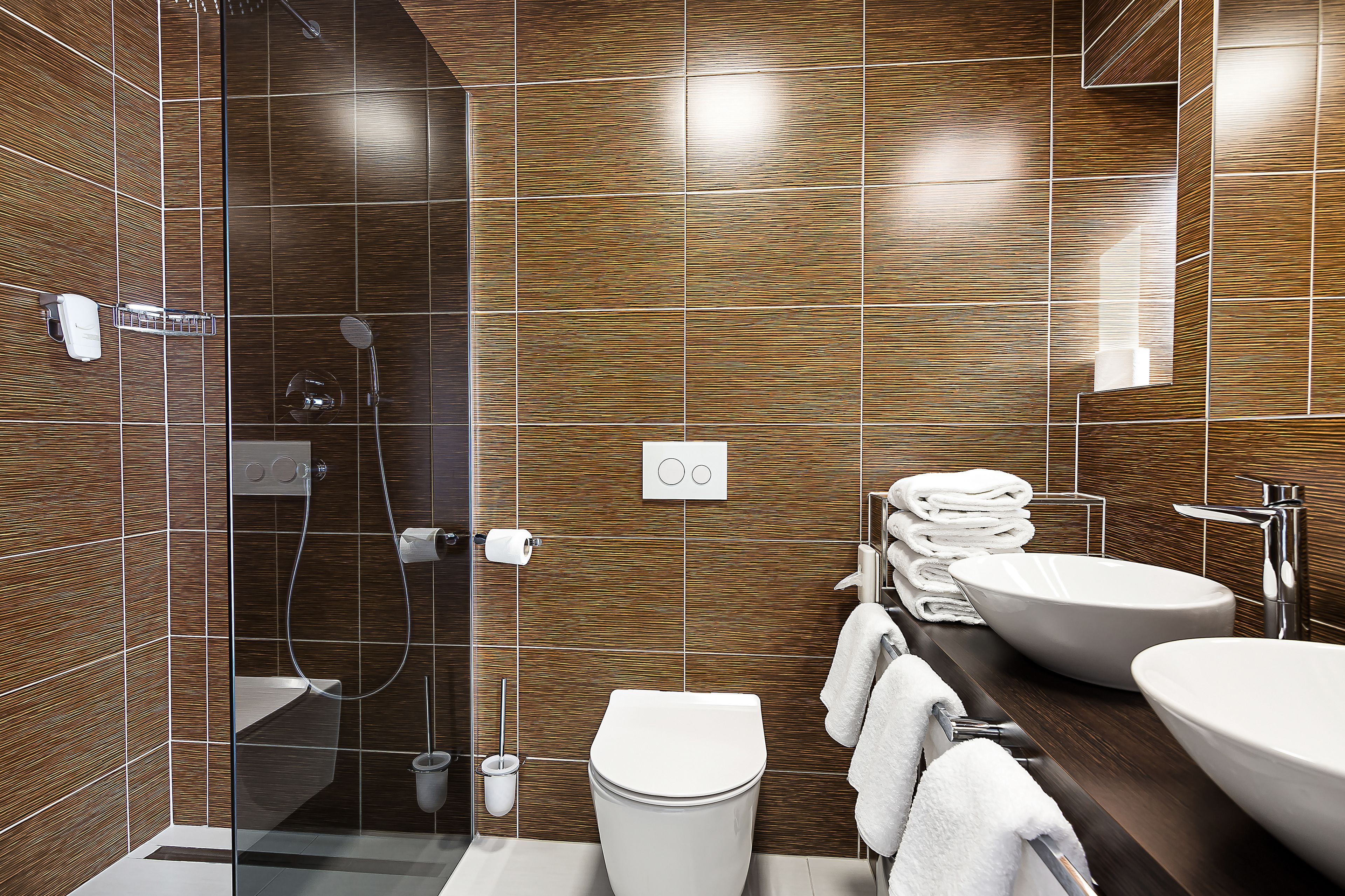 family suite, 2 bedrooms (plus) | bathroom | free toiletries, hair dryer, bathrobes, slippers