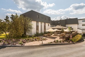 Se sirven almuerzos, cenas y brunches; cocina internacional