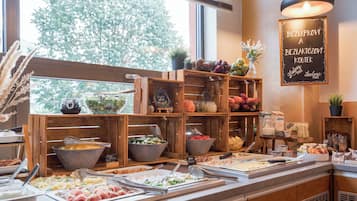 Tägliches inbegriffenes Frühstücksbuffet