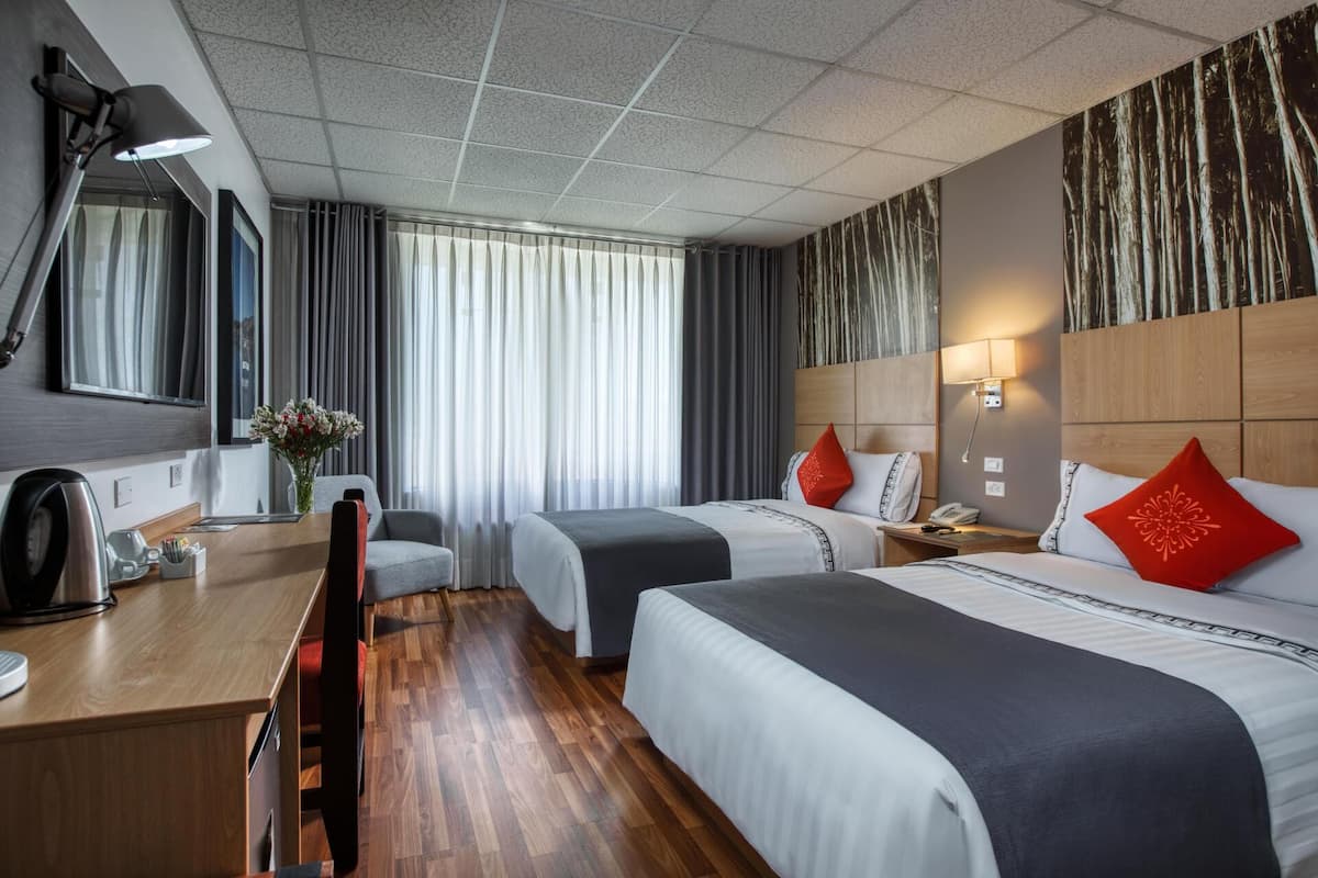 Premium bedding, in-room safe, desk, free WiFi