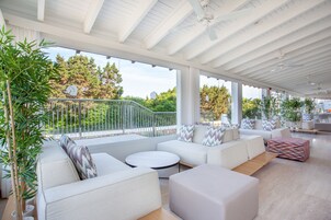 Bar (en el alojamiento)