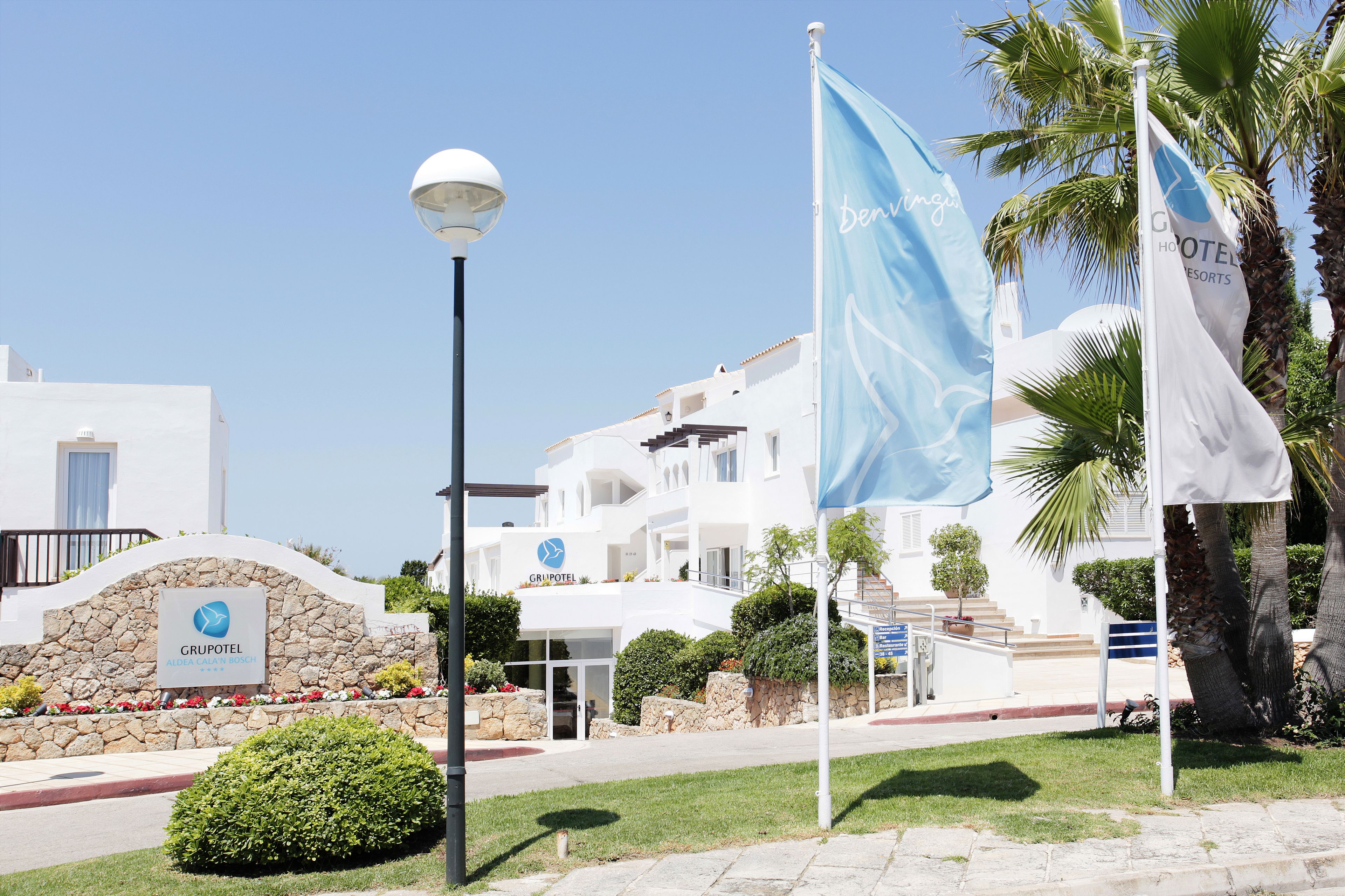 Fachada de la propiedad