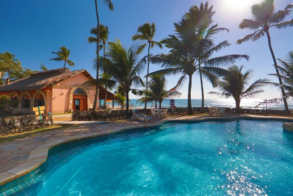 Outdoor pool - Xalés de Maracaípe (Ipojuca)