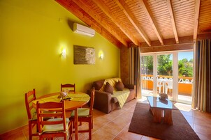 Apartment, 2 Bedrooms | Living room | TV