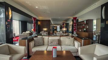 Coin salon dans le hall