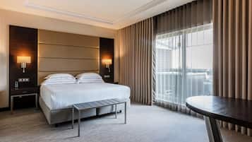 Ropa de cama de alta calidad, colchones con efecto memoria y minibar