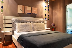 Luxury Room | Ropa de cama hipoalergénica, minibar, caja fuerte