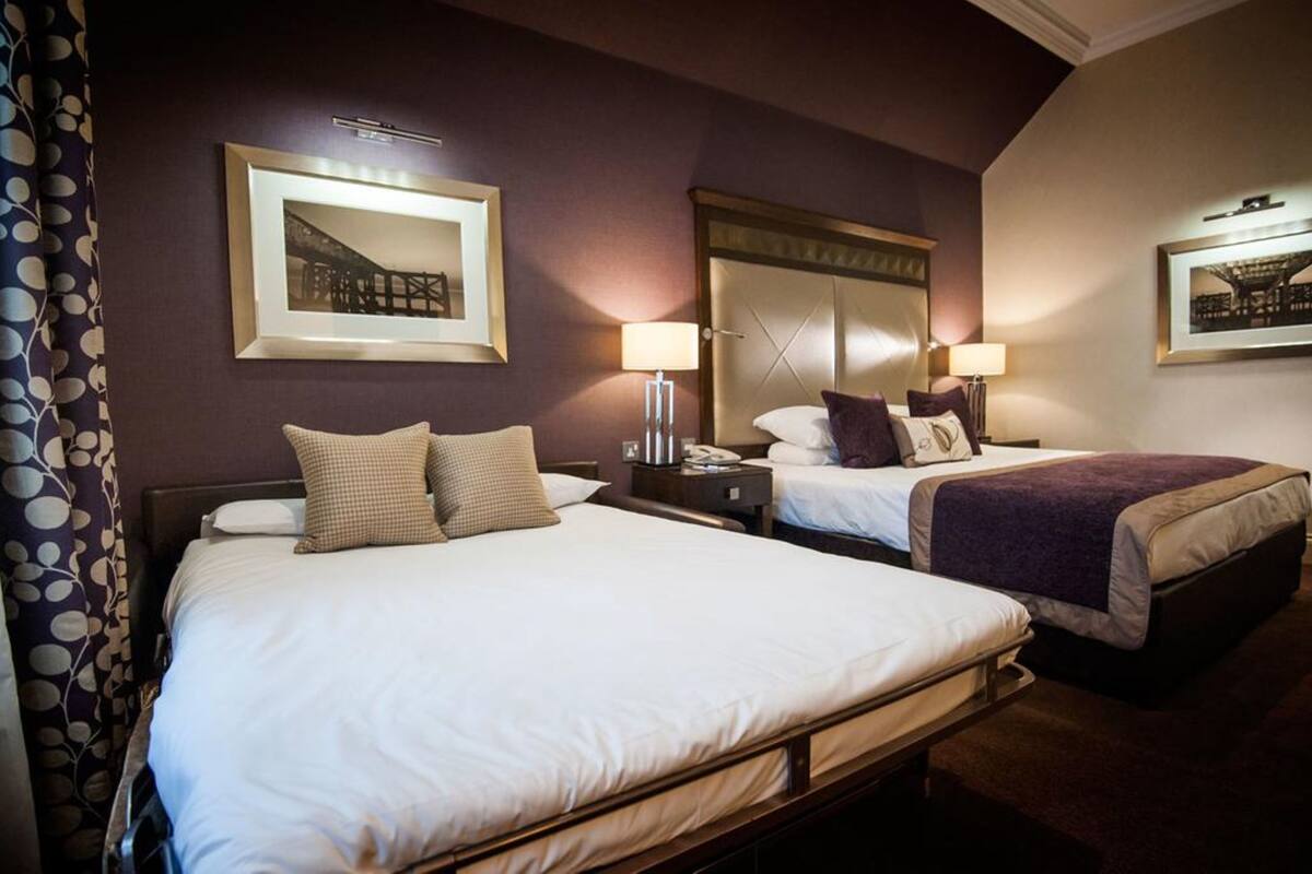 family room | desk, laptop workspace, iron/ironing board, free wifi