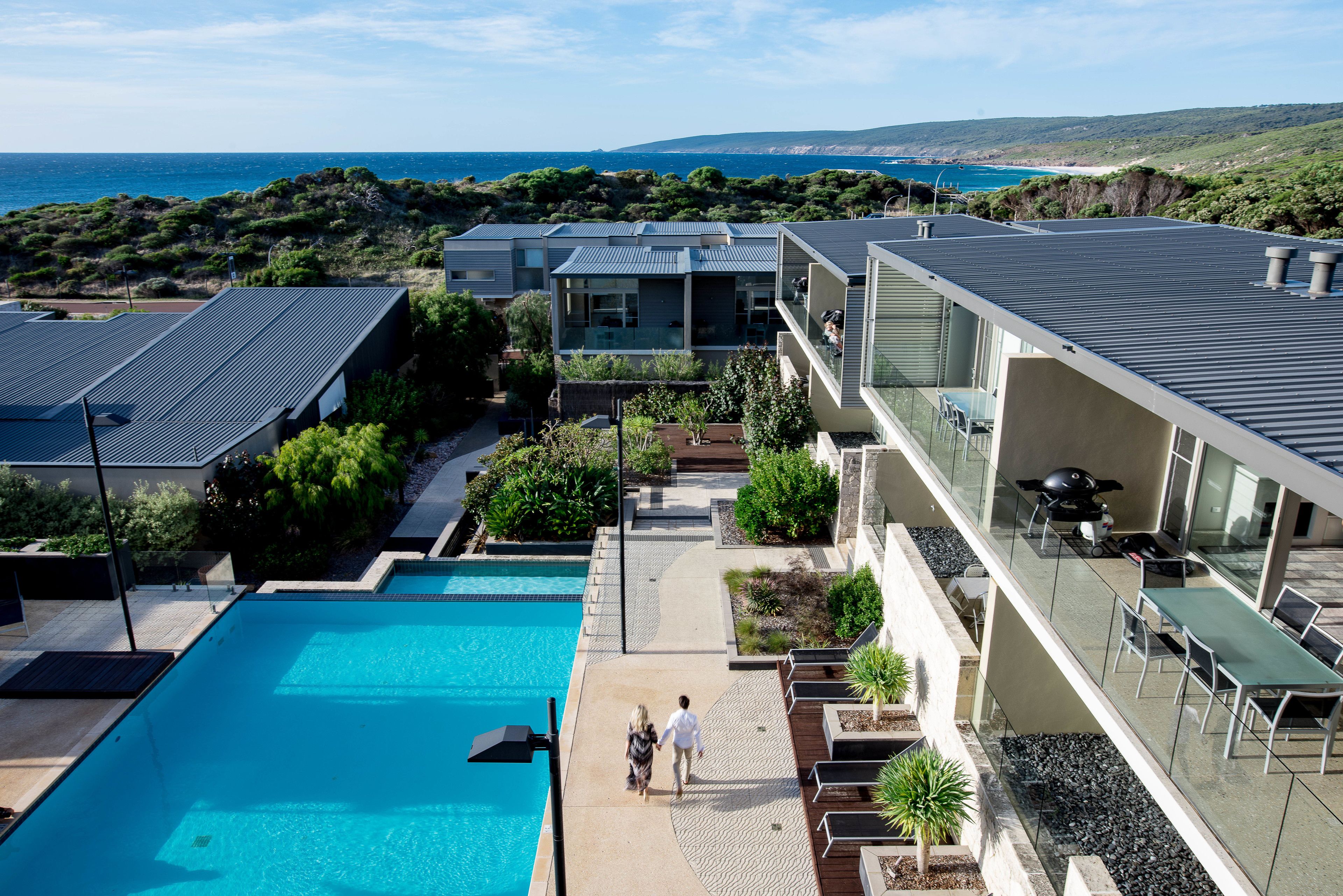 Smiths Beach Resort — image 18