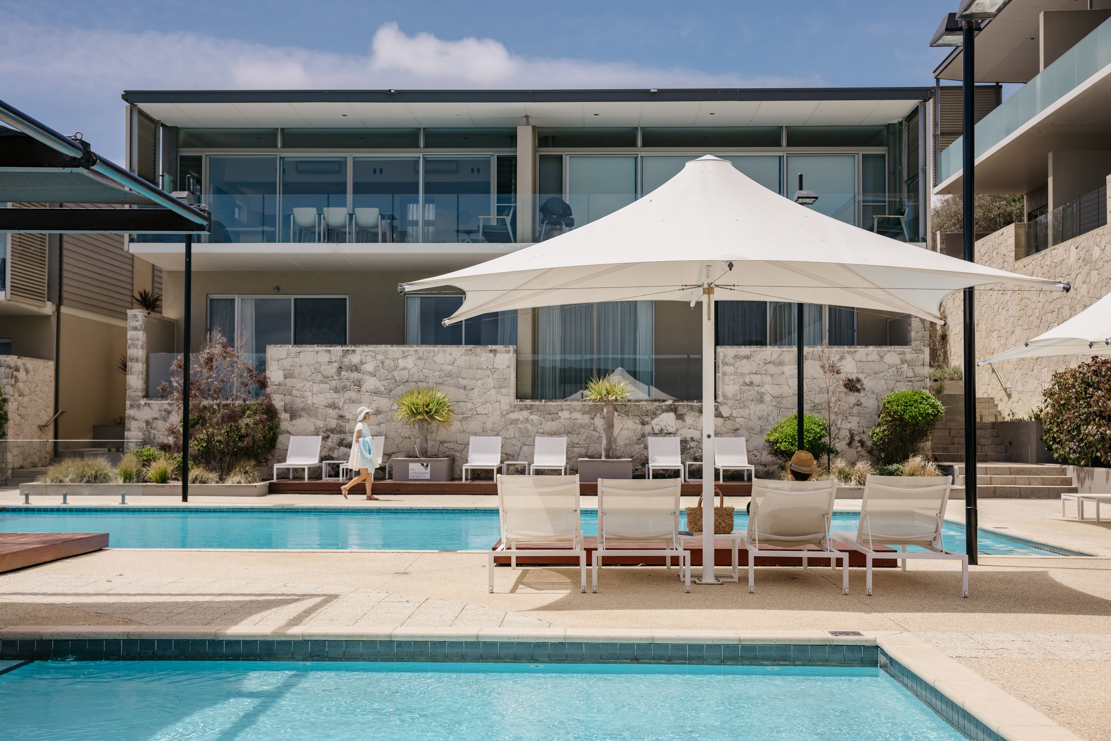 Smiths Beach Resort — image 3