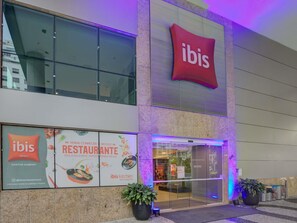 Exterior - ibis Rio de Janeiro Santos Dumont (Rio de Janeiro)