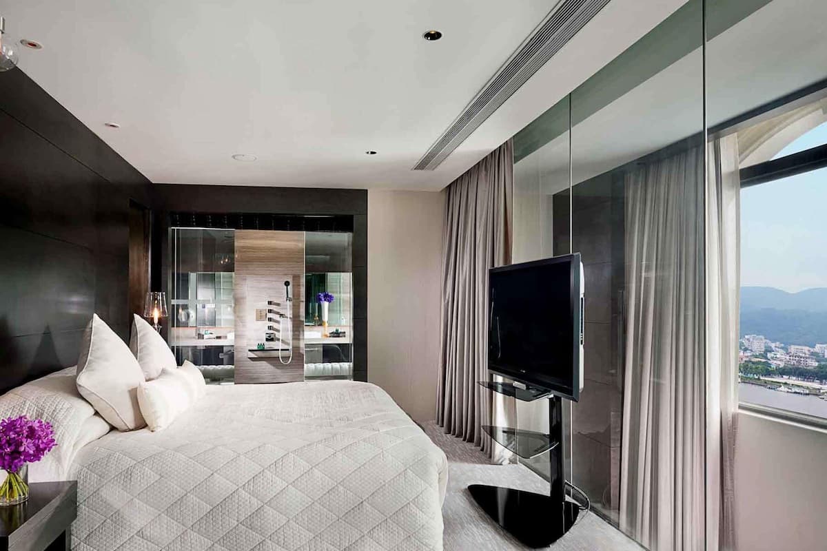 1 habitación, ropa de cama de alta calidad y minibar
