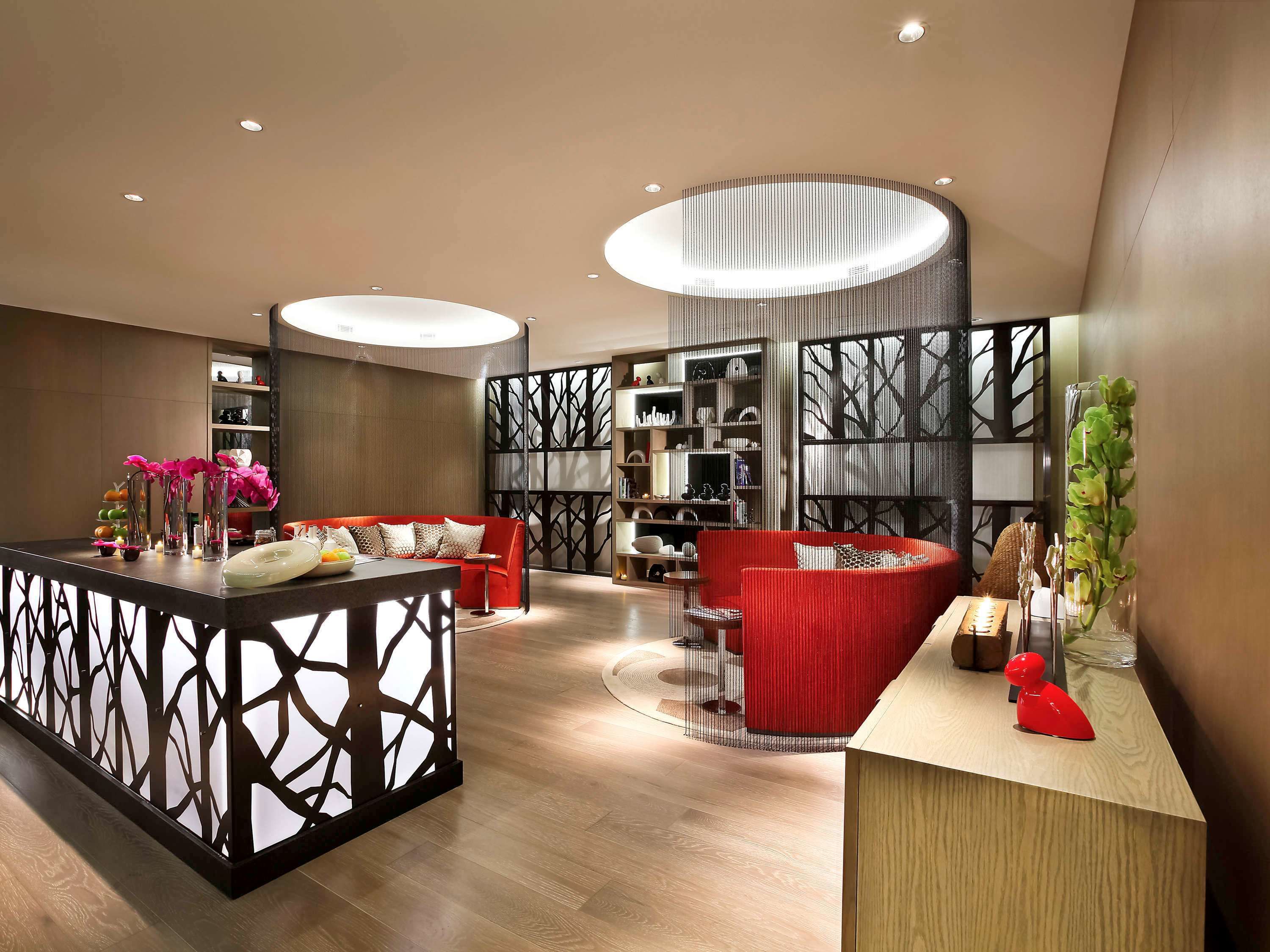 couples treatment room(s), sauna, hot tub, steam room