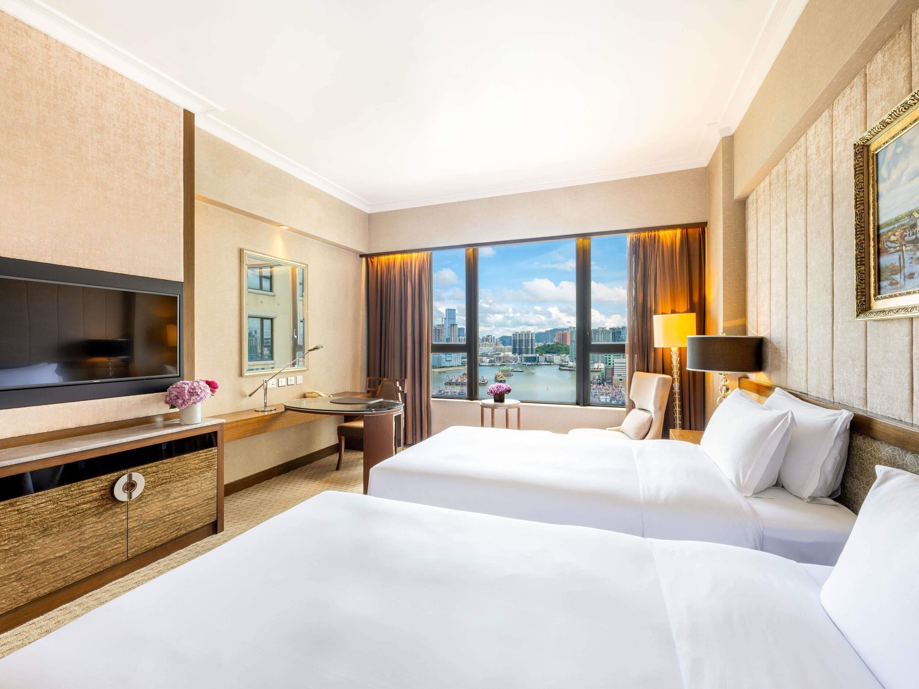 Chambre luxueuse, 2 lits jumeaux, vue sur le fleuve | Literie de qualité, minibar, coffre-fort, bureau