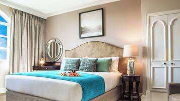 Suite | 1 bedroom, desk, laptop workspace, free WiFi