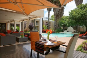 Outdoor pool, pool loungers