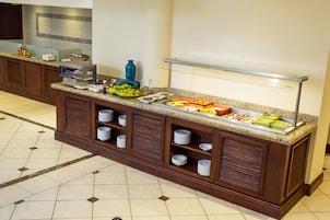 Desayuno buffet incluido todos los días