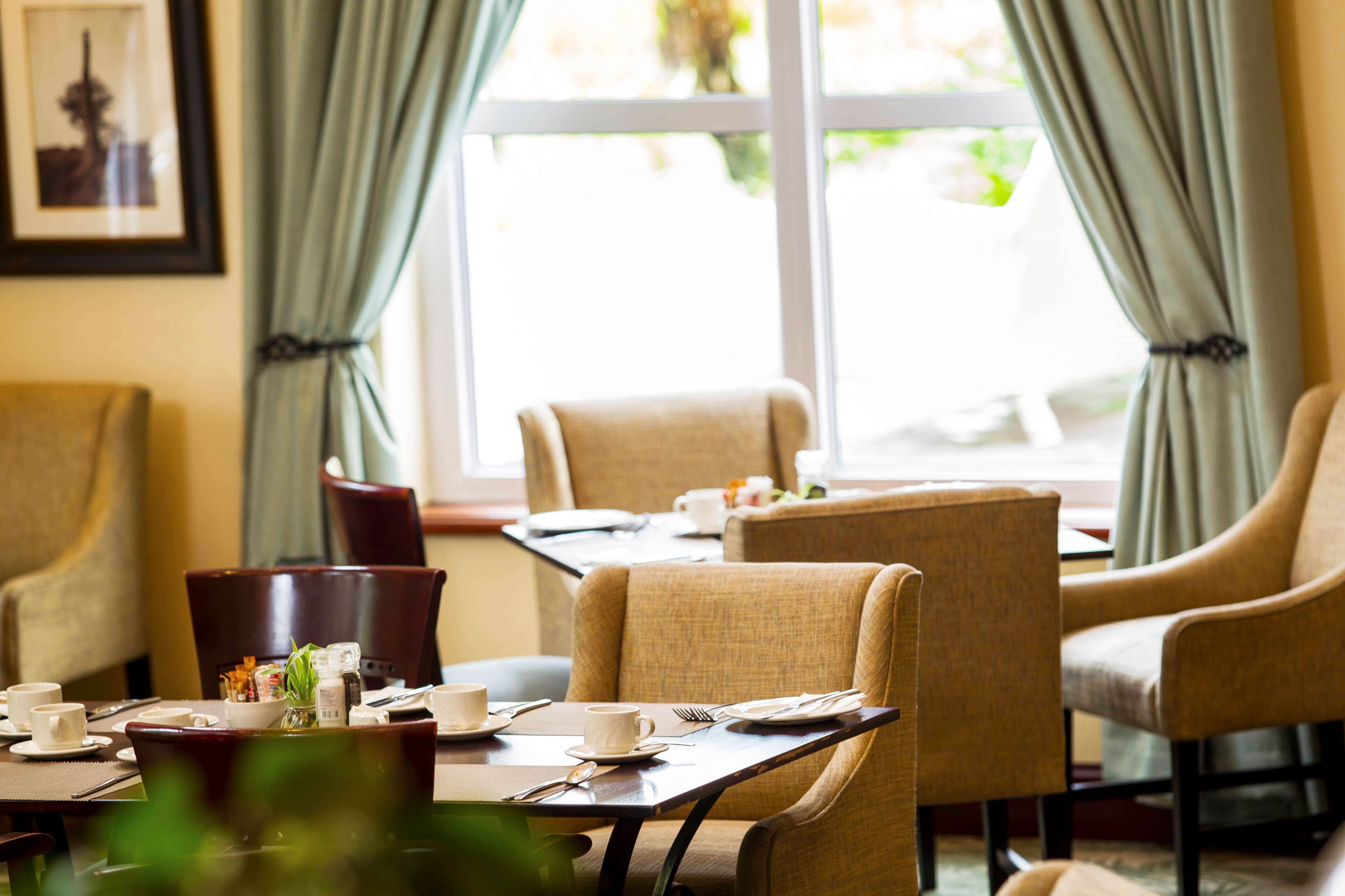 breakfast, lunch, dinner served; local and international cuisine