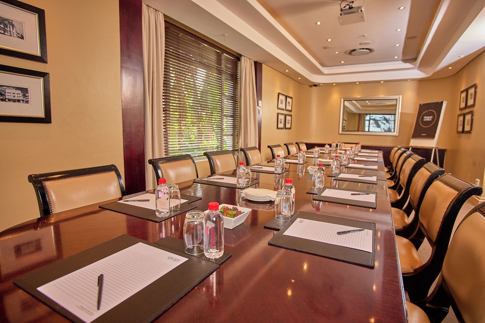 Suncoast Hotel and Towers by null