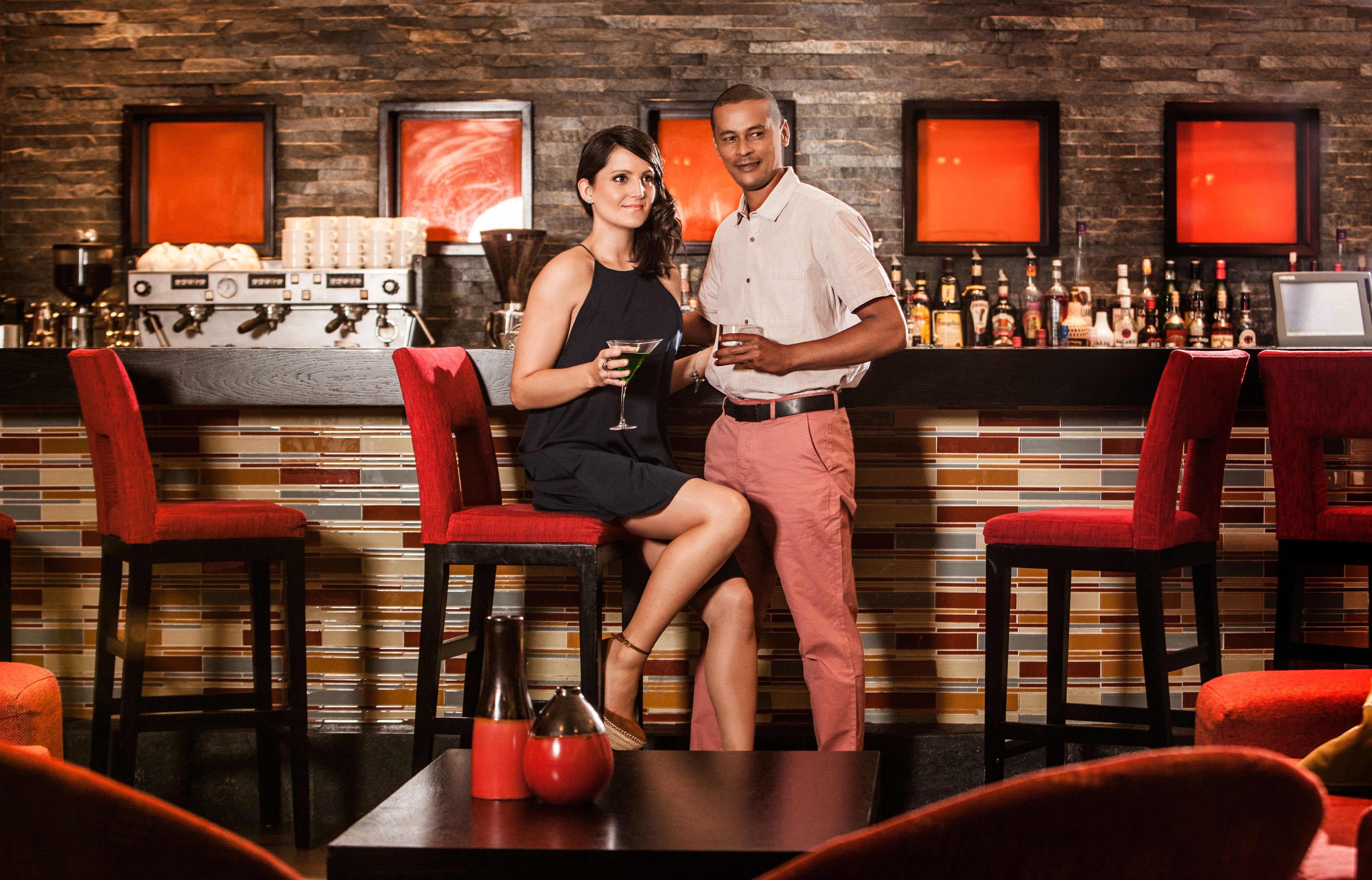 2 restaurants, breakfast, lunch served; local and international cuisine