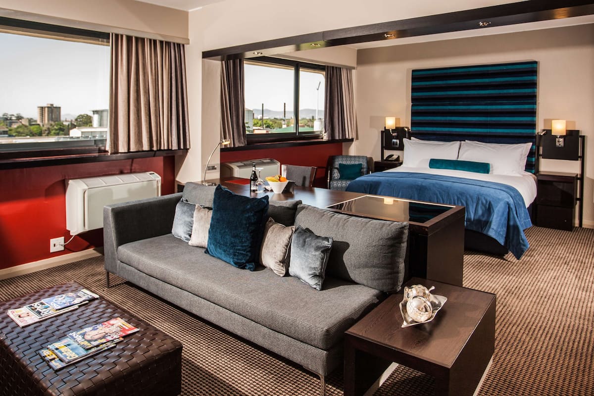 Suite | 1 bedroom, premium bedding, in-room safe, desk