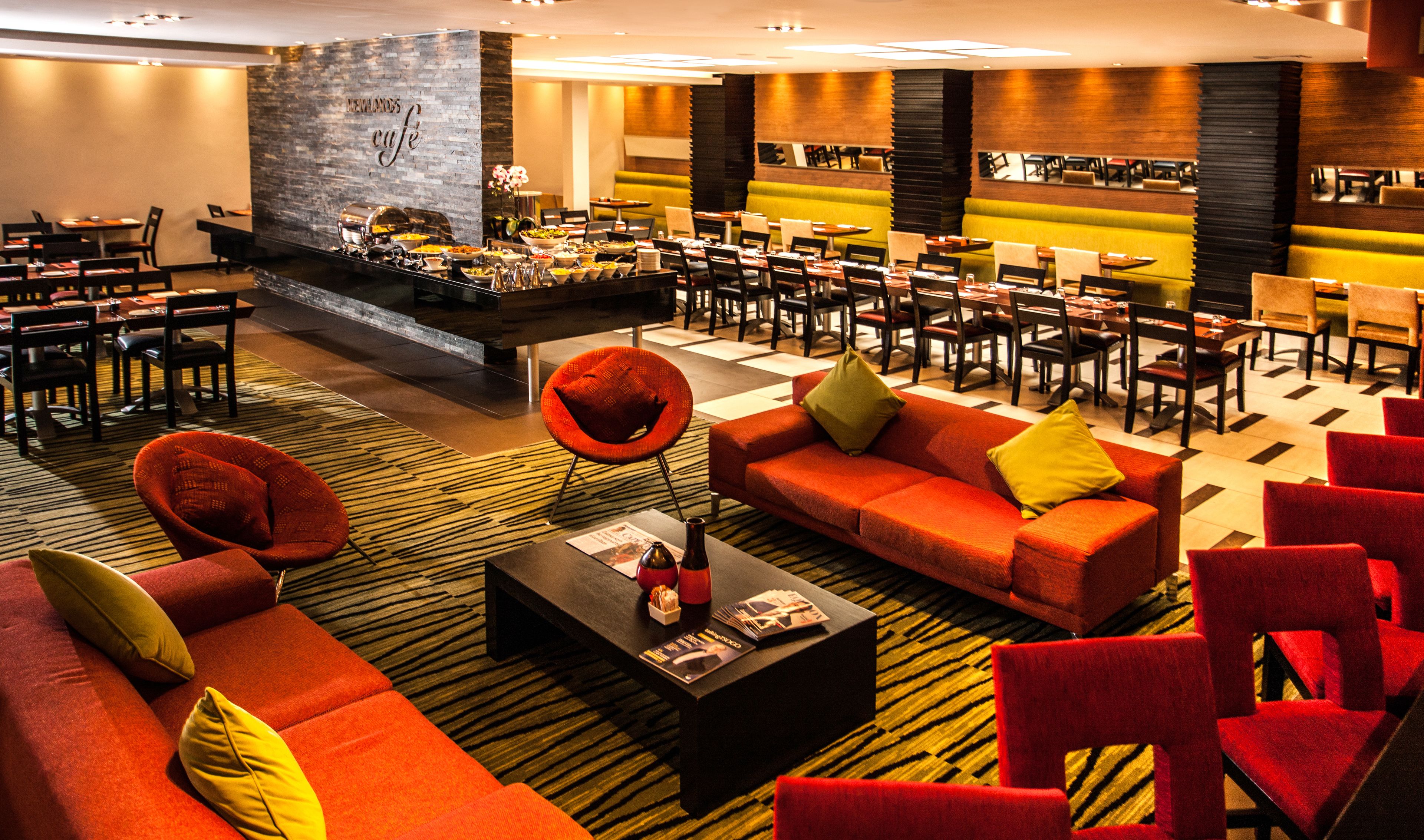 2 restaurants, breakfast, lunch served; local and international cuisine