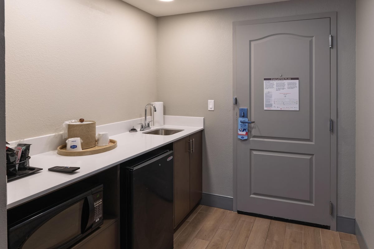 Minibar