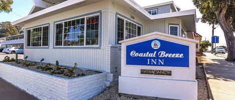 Façana frontal de l'allotjament