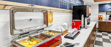 Petit déjeuner buffet compris tous les jours