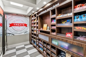 Snack bar - Hampton Inn & Suites Corpus Christi I-37 - Navigation Blvd (Corpus Christi)