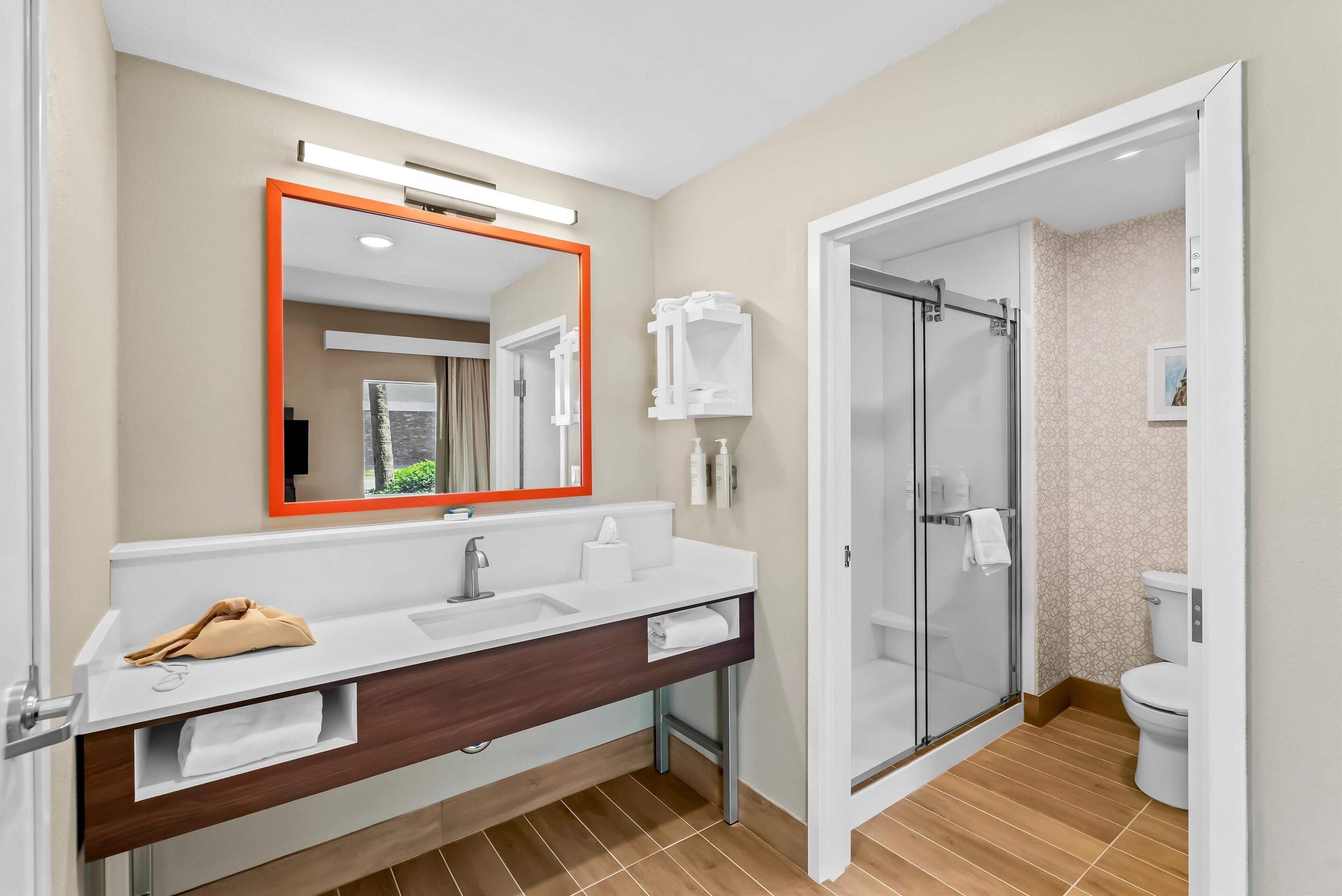 king, studio suite | bathroom shower