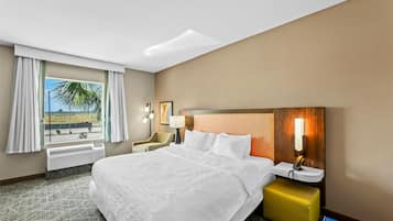 In-room safe, desk, iron/ironing board, free WiFi