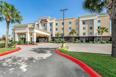 Hampton Inn & Suites Corpus Christi I-37 - Navigation Blvd
