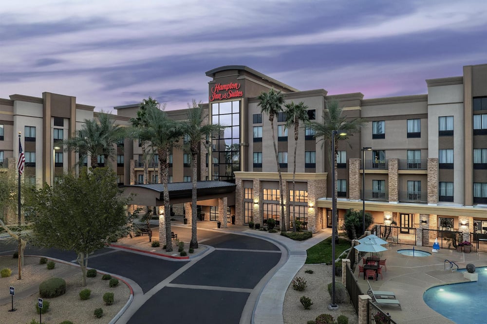 Hampton Inn & Suites Phoenix Glendale-Westgate