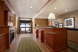 Lobby - Hampton Inn Canon City (Canon City)